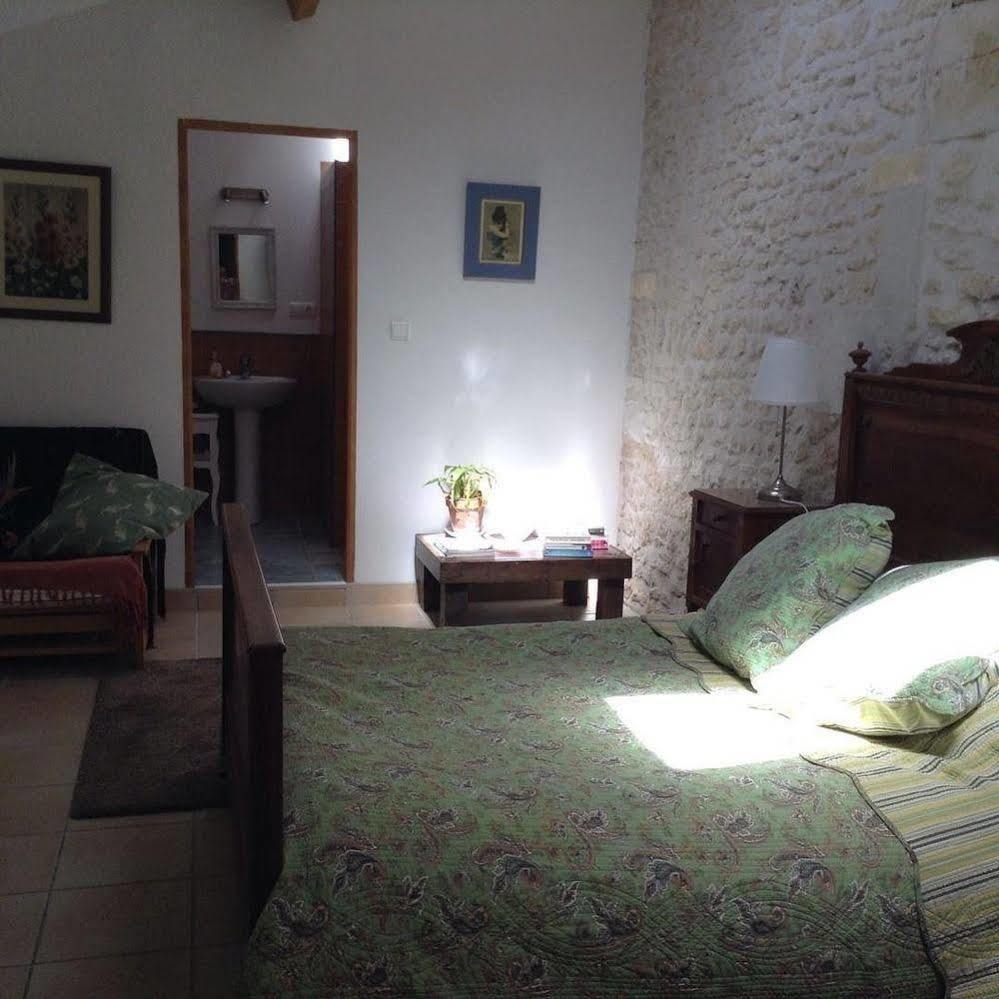 Gite Du Calme 3 Star Bed & Breakfast Cognac 谢拉克 外观 照片